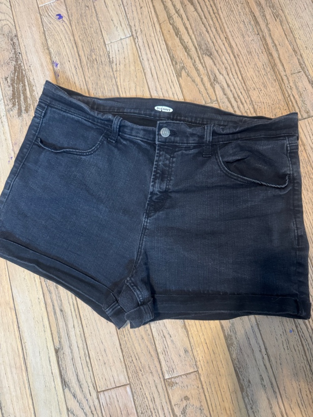 Old Navy Black Denim Cuffed Stretch Shorts Size 16